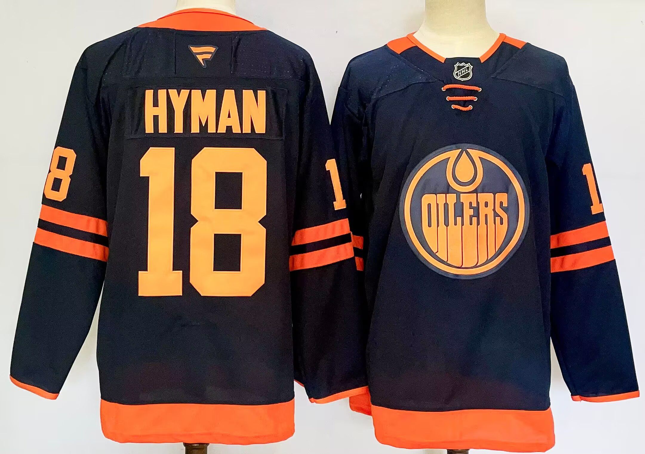 Men Edmonton Oilers #18 Hyman Black 2025 Home Premier Player NHL Jersey->edmonton oilers->NHL Jersey